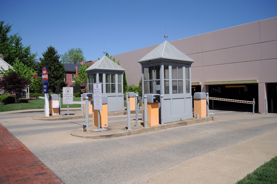 Loudoun St Garage Entrance small