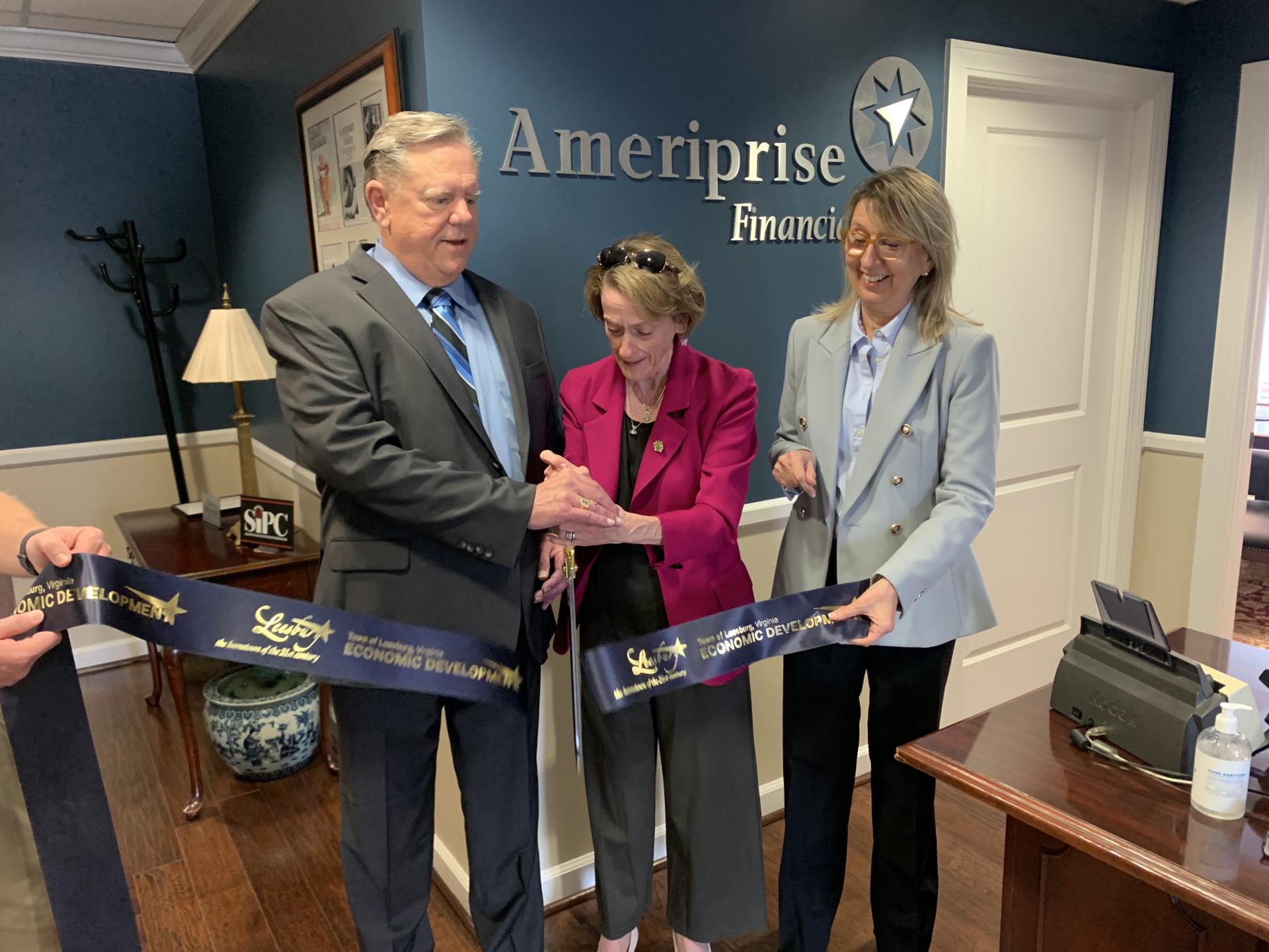 Ribbon Cutting at Market Street Financial Group